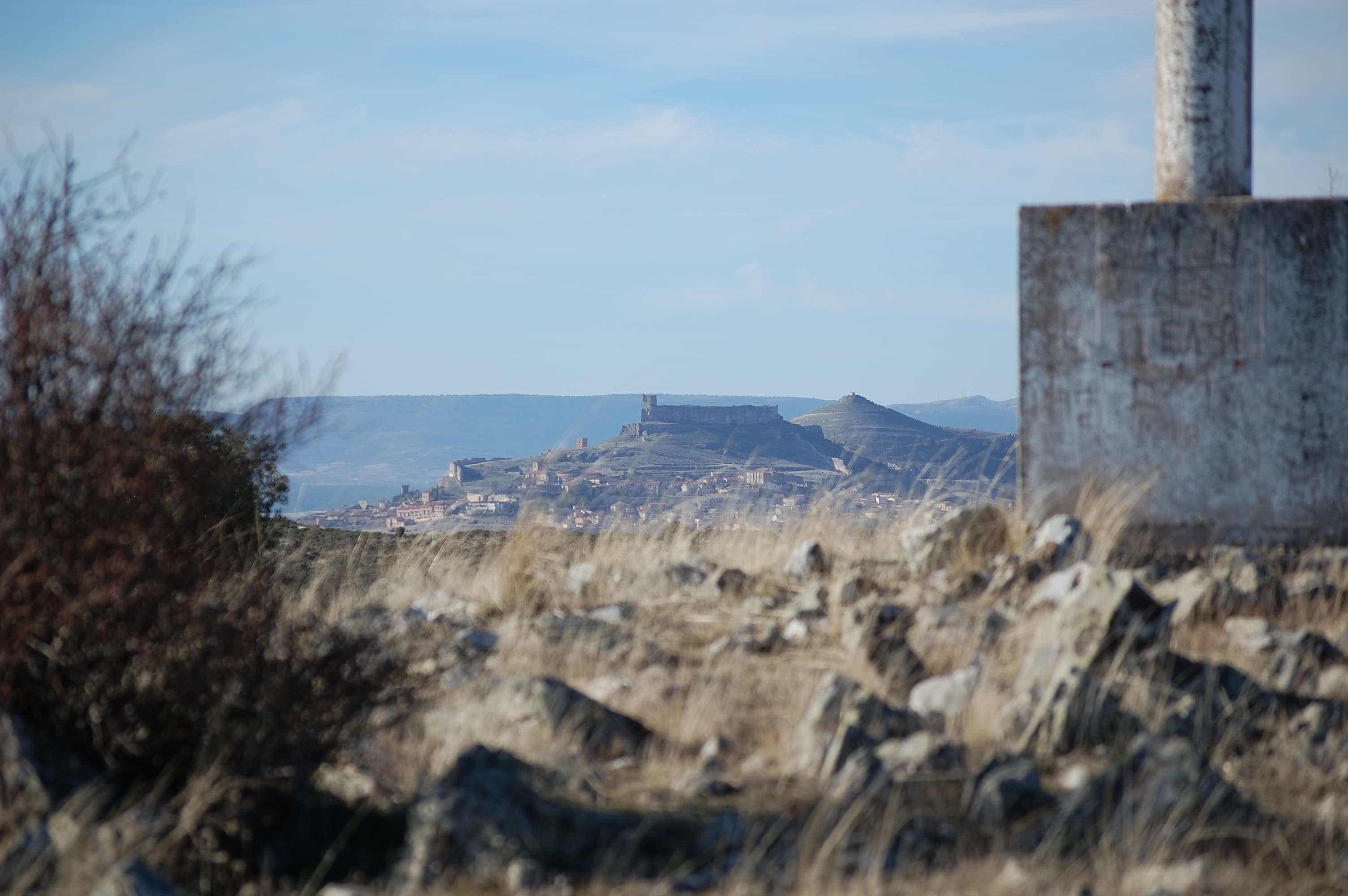 Perfil fotogénico de Atienza con su castillo
