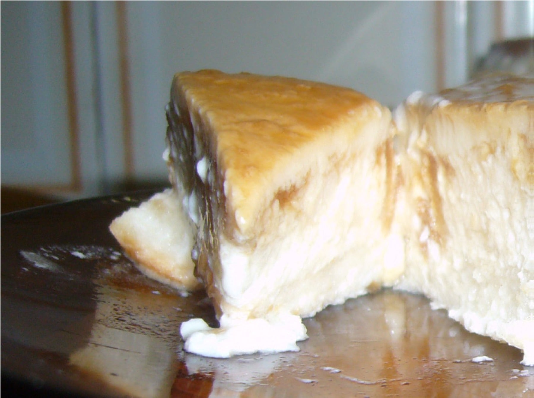 Tarta de pan de aprovechamiento atencina